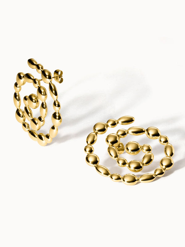 {"color":"Gold", "type":"lead_image"}