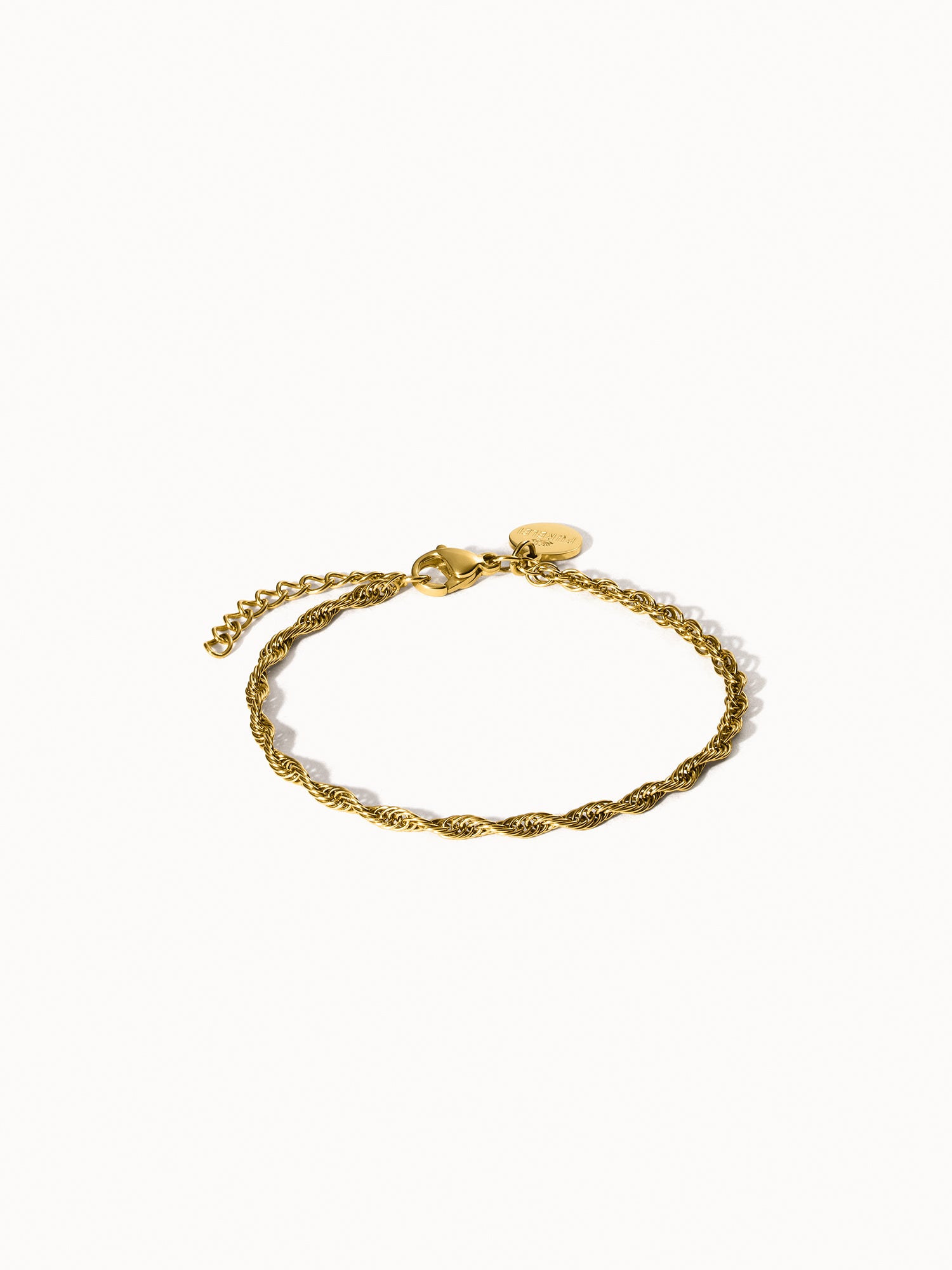 Bracelet en corde fine