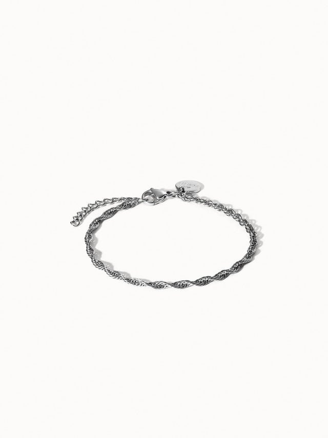 Bracelet en corde fine