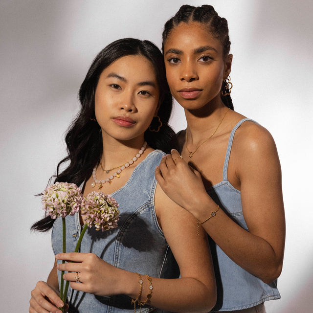 Collier Bloom