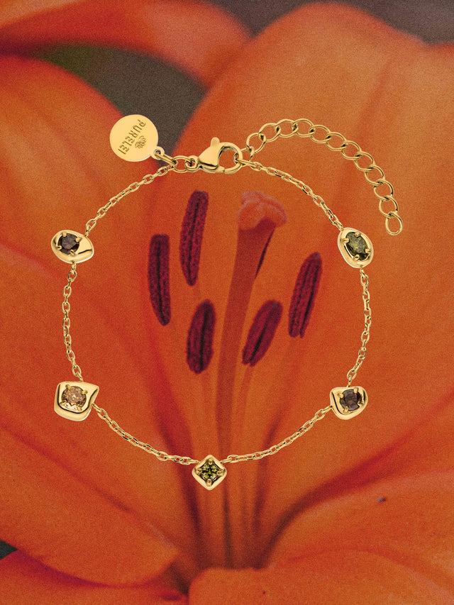 Sentir le bracelet d'or