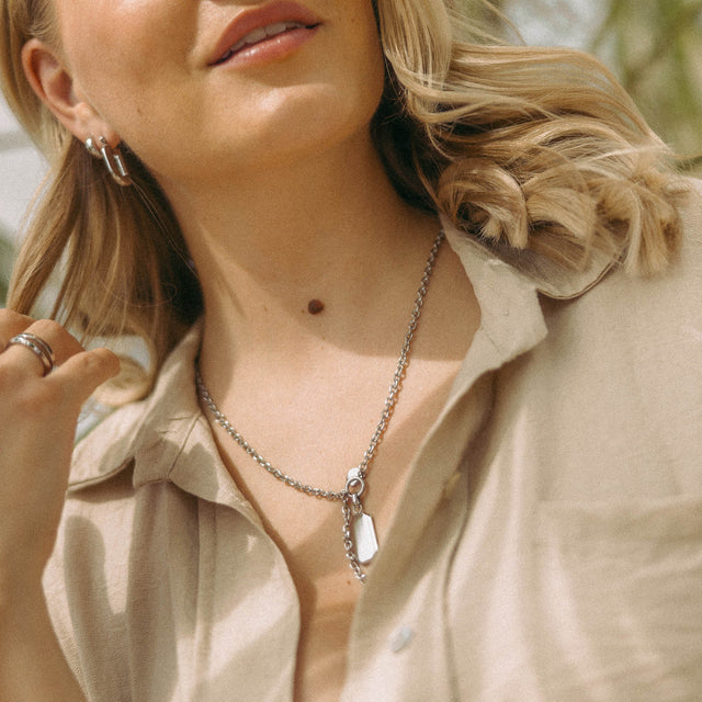 Linen Charm