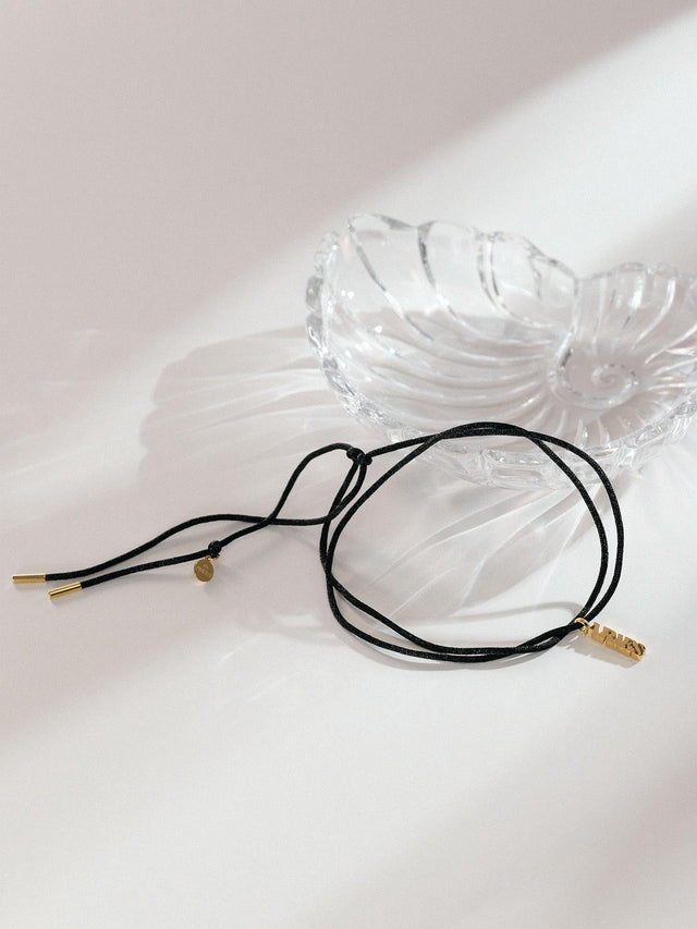 Collier Black Satin