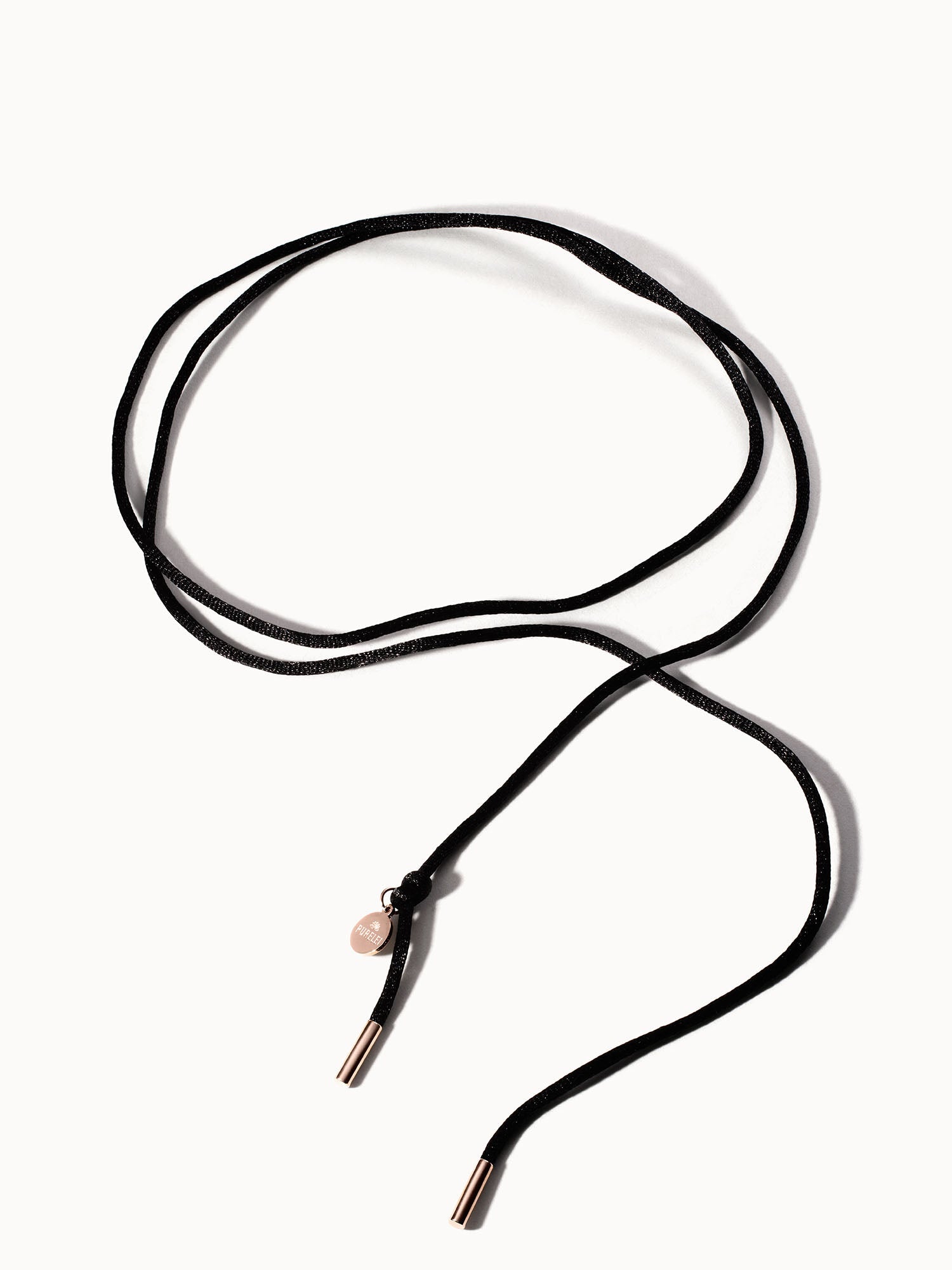 Collier Black Satin