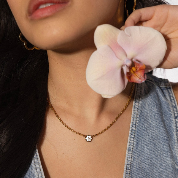 Flourish Necklace - INT PURELEI
