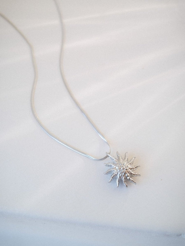 Iconic Sun Necklace - INT PURELEI