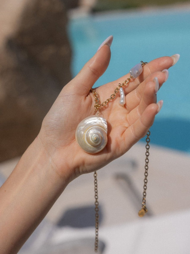 Opulent Shell Necklace - INT PURELEI