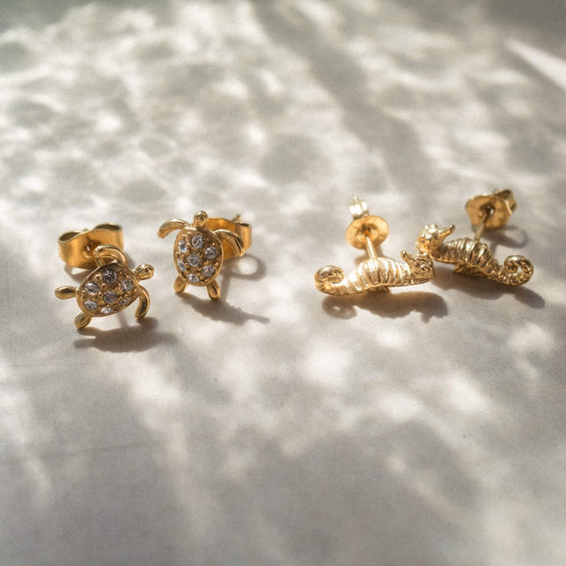 White Turtle Earring - INT PURELEI